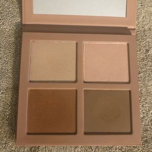 KKW Beauty Powder contour&highlight palette